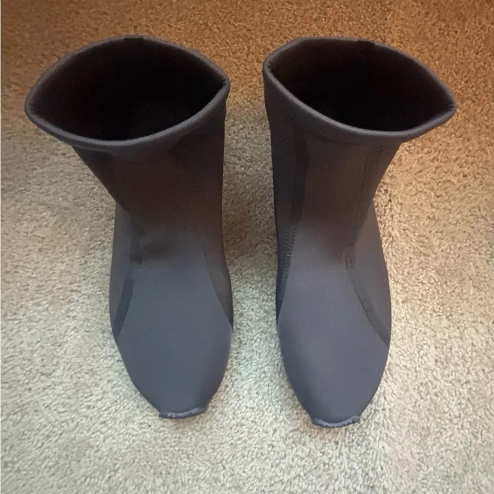 Adidas Yeezy “Coachella Scuba Boot” Prototype (2019) Sample — Test Worn By Kanye